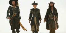 PIRATAS DEL CARIBE 4 noticia: Jack Sparrow se aprieta el cinturón