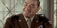 ERNEST BORGNINE noticia: De aquí a la eternidad