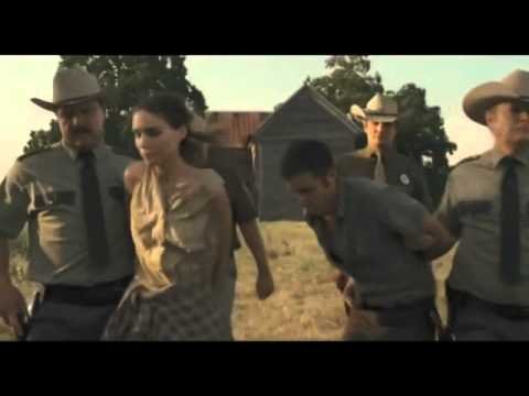 EN UN LUGAR SIN LEY tráiler español y V.O.