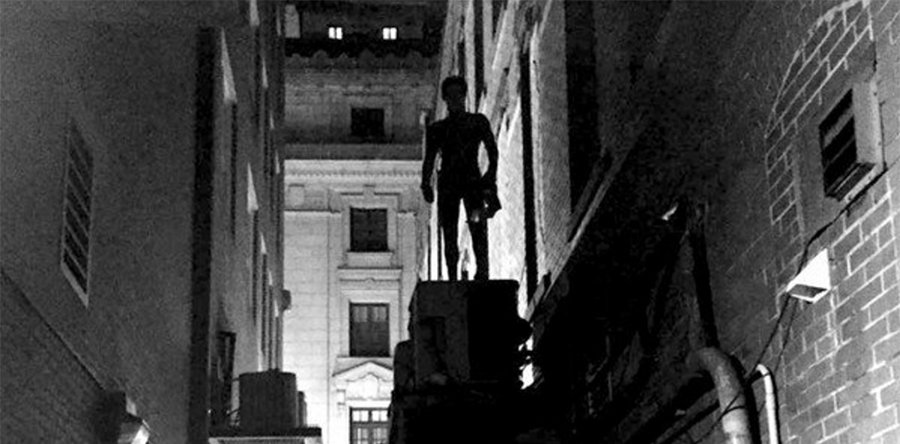 SPIDERMAN: HOMECOMING foto: De entre las sombras