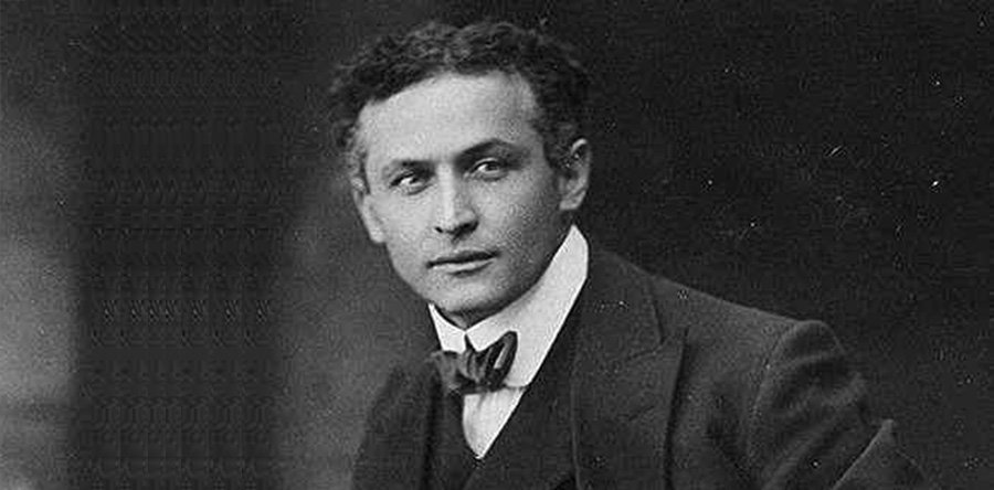 SECRET LIFE OF HOUDINI noticia: El ultimo gran mago ataca de nuevo