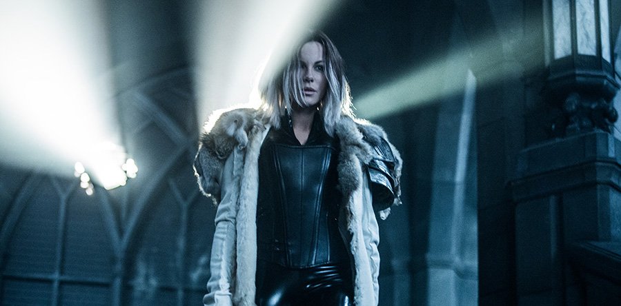 UNDERWORLD: GUERRAS DE SANGRE ficha