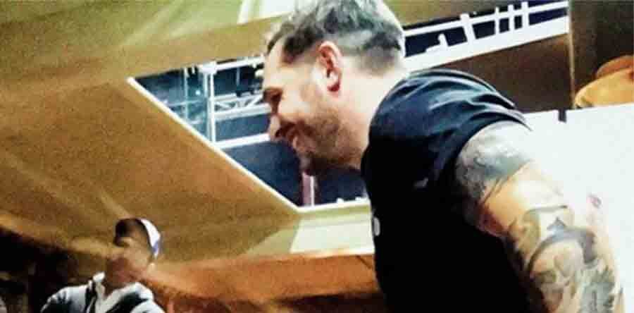VENOM avance: Tom Hardy estudia el guión