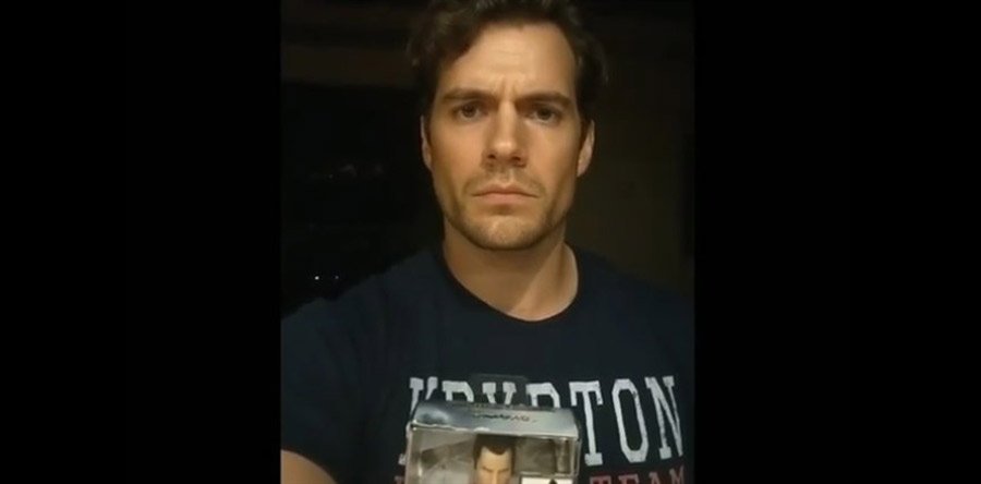EL HOMBRE DE ACERO 2 noticia: ¿Henry Cavill responde?