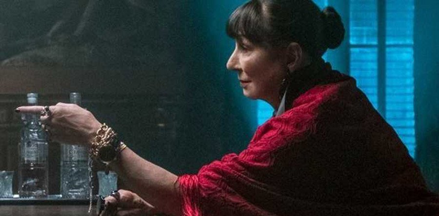 JOHN WICK: CAPÍTULO 3 – PARABELLUM avance: Ahora Anjelica Huston