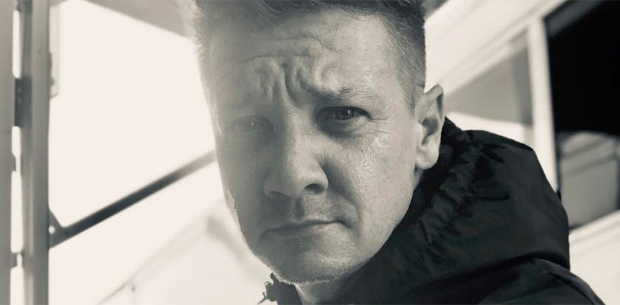 VENGADORES: ENDGAME avance: Reshoots para Jeremy Renner