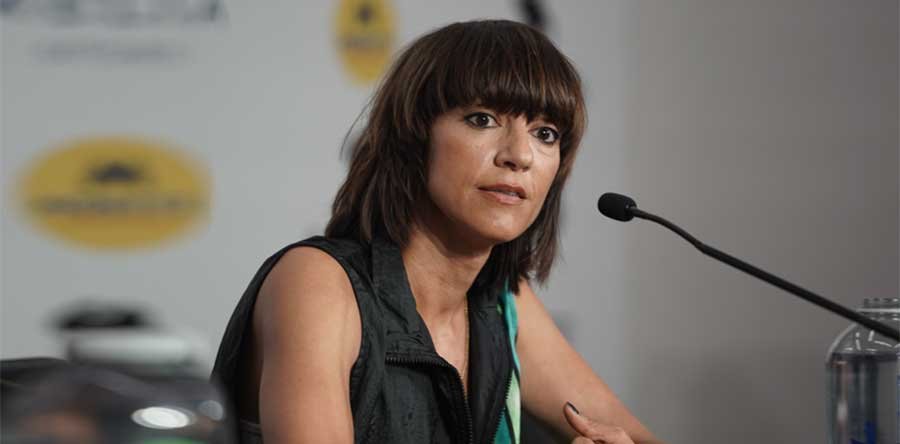 SITGES 2021: MONA LISA AND THE BLOOD MOON rueda: Tetas y vaginas