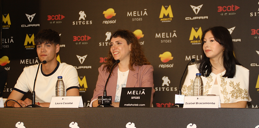 SITGES 2025: LA VIRGEN DE LA TOSQUERA rueda: Cuéntame, versión argentina