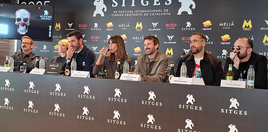 SITGES 2025: RAFAELA Y SU LOCO MUNDO rueda: El loco mundo de los Chanantes